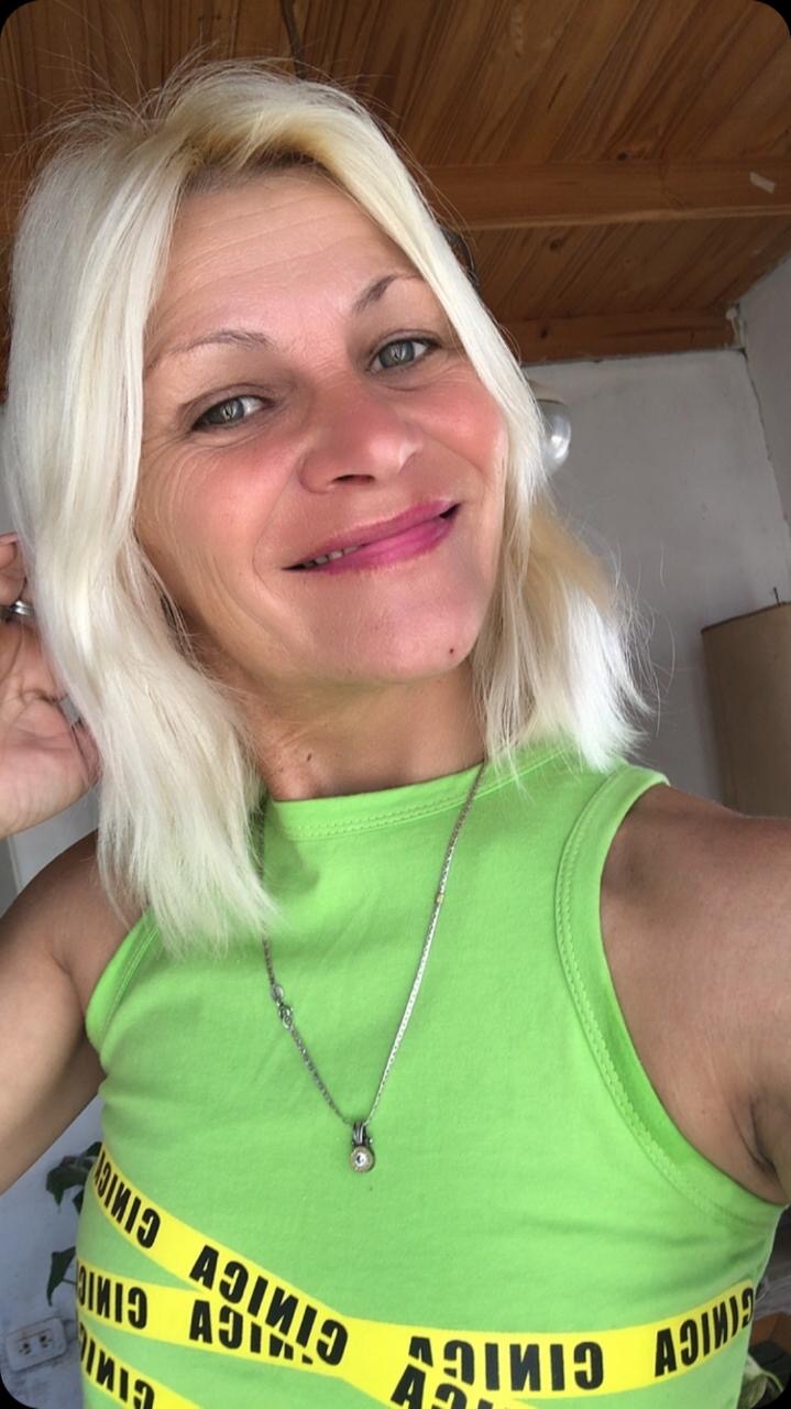 Jaqueline allí 